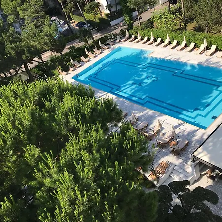 Greif Hotel 5*